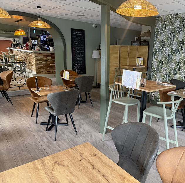 Bar - Le Temps D'une Escale - Restaurant Montpon - top resto LA ROCHE-CHALAIS